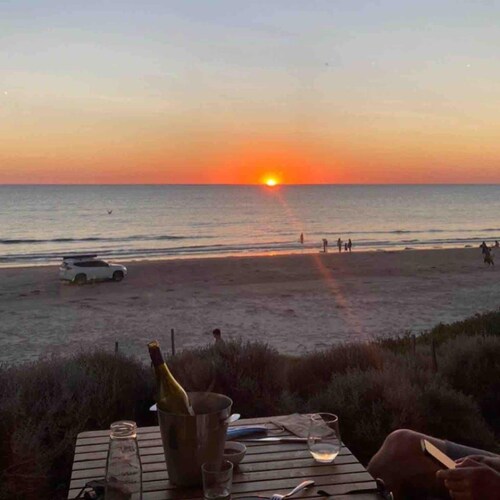 Salt Bush Beach House~The ultimate Fleurieu escape