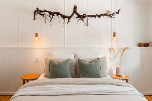 3 habitaciones, tabla de planchar con plancha, cuna de viaje y wifi