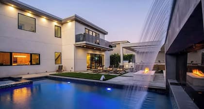 Cumpston Oasis