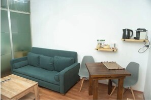 Apartment | Living area | Flat-screen TV - Un hogar en Microcentro Porteño (Buenos Aires)