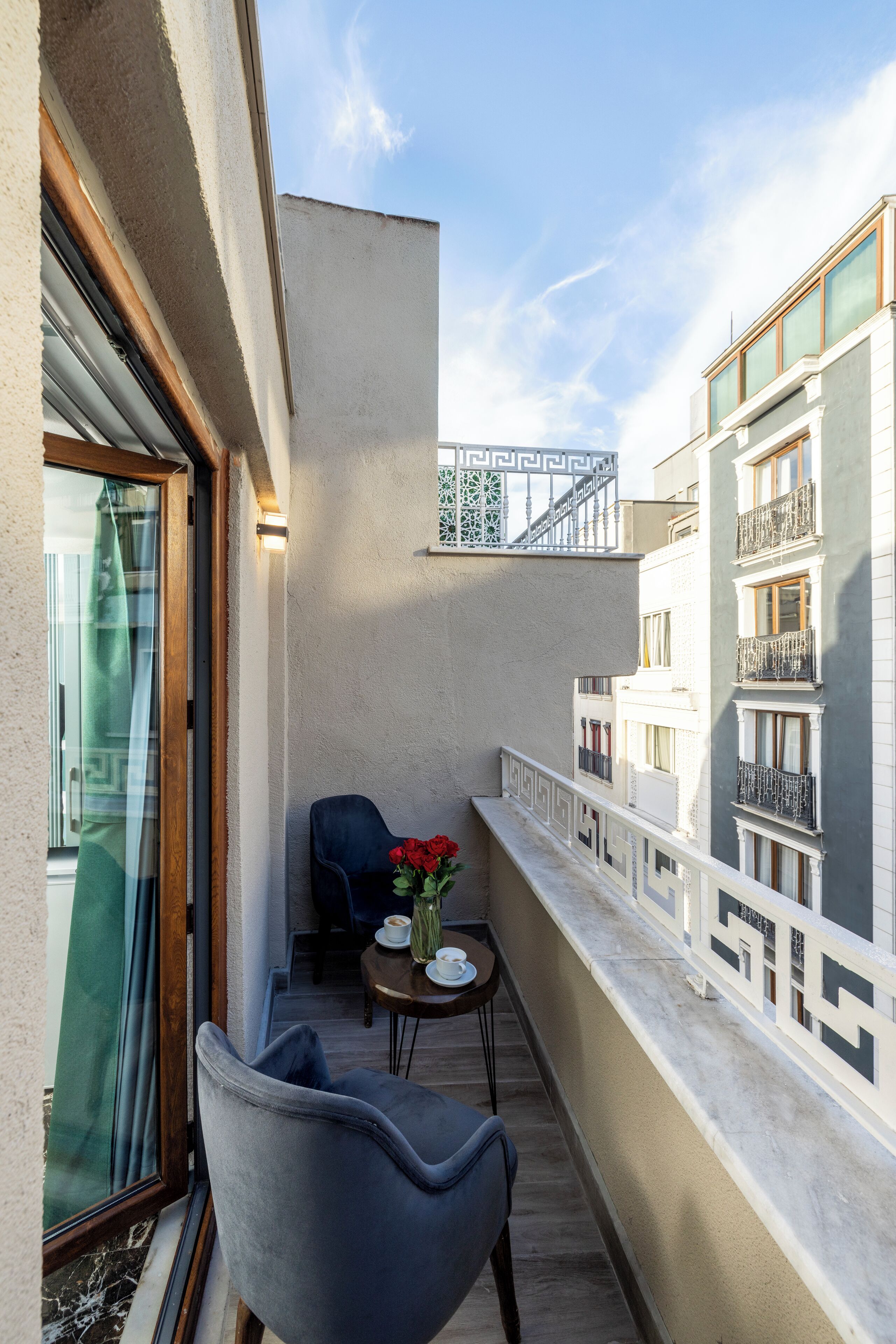 Deluxe Triple Room, City View