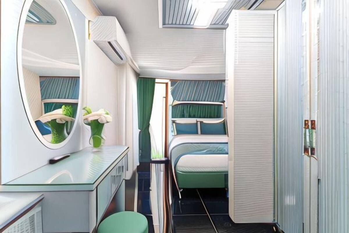 In-room safe, laptop workspace, blackout curtains, free WiFi