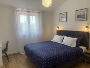 Villa | 3 habitaciones, muebles diferentes y tabla de planchar con plancha
