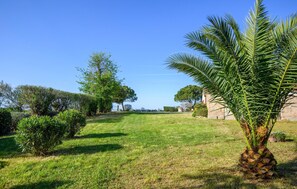 Property grounds - Amazing home in Montemarciano with WiFi (Montemarciano)
