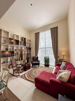 Family Apartment, City View | Living room | TV - Elegant Condo in the Heart of Morelia (Morelia)