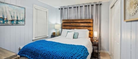 1 chambre, fer et planche à repasser, Wi-Fi gratuit, draps fournis
