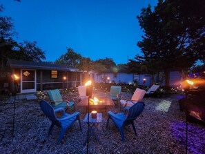 Terrace/patio - Lil John Coastal Cottage Near Siesta Key Beach (Sarasota)