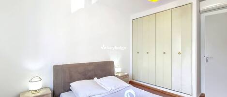 1 Schlafzimmer, Bügeleisen/Bügelbrett, kostenloses WLAN, Bettwäsche