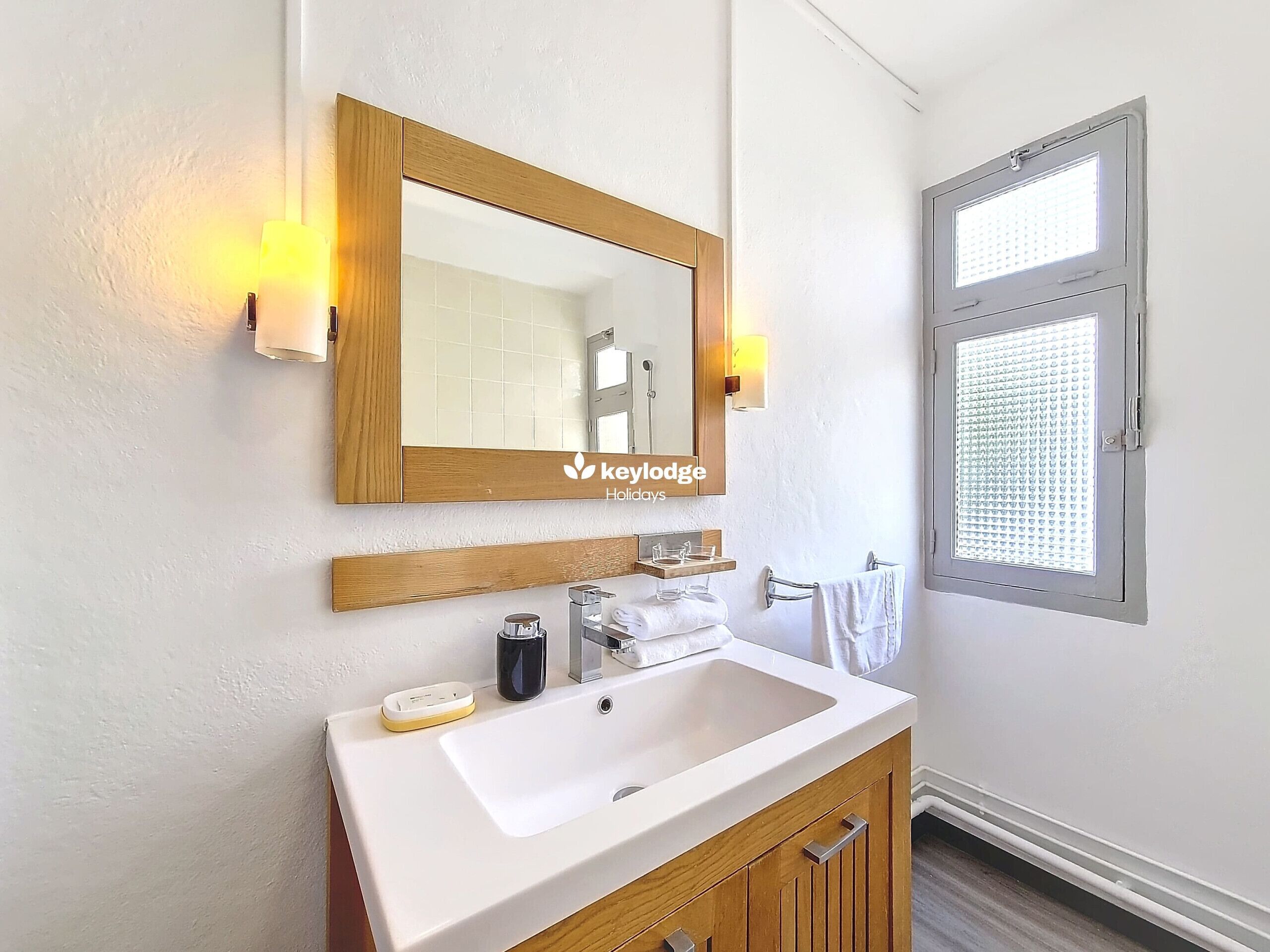 Haartrockner, Handtücher