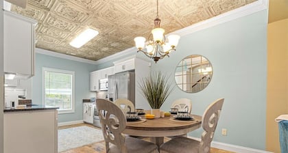 Charming 3-bedroom townhome with Largest Accommodations in superb Florence