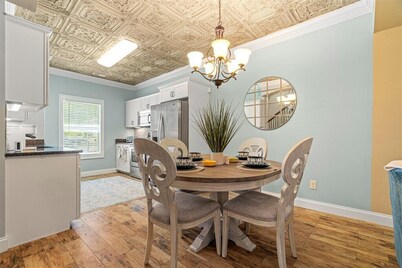 Charming 3-bedroom townhome with Largest Accommodations in superb Florence