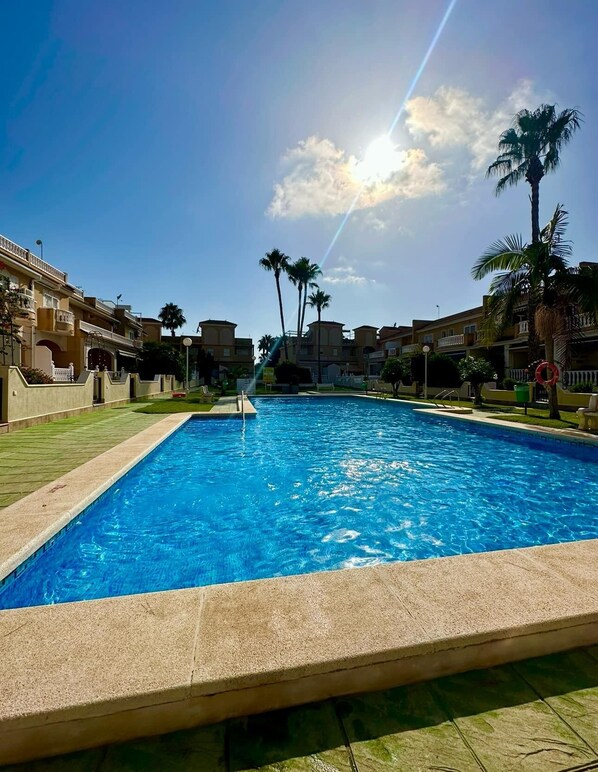 Outdoor pool - Alcázares Oasis (Los Alcázares)