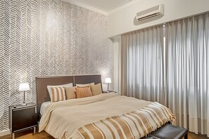 2 chambres, fer et planche à repasser, accès Internet, draps fournis