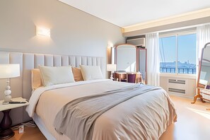 4 makuuhuonetta, silitysrauta/-lauta, internet, vuodevaatteet