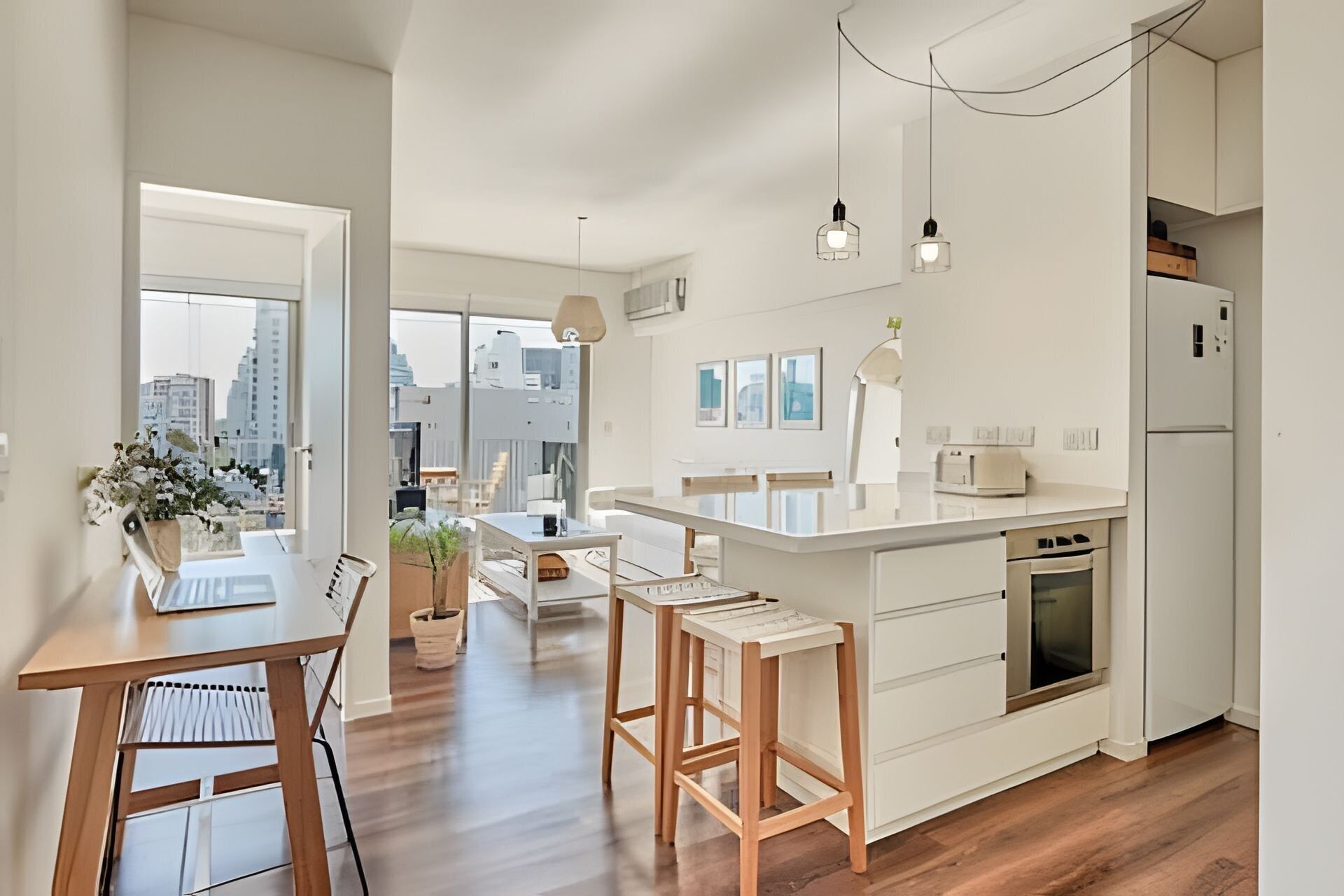 Refrigerador, microondas, horno, cafetera/tetera