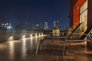 Terrace/patio - Luxury 1BR in 5* Building Heated Pool, Gym & Spa (Bueons Aires)