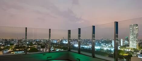 مغطس سبا خارجي