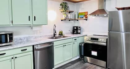Rustic-Modern House 2bedrooms in Marshville