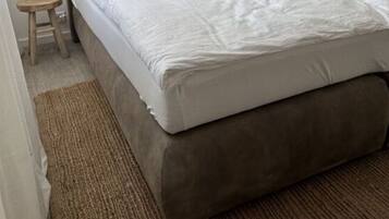 3 bedrooms, individually furnished