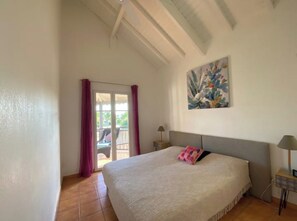 2 Schlafzimmer, Zimmersafe, Bügeleisen/Bügelbrett, Reisekinderbett