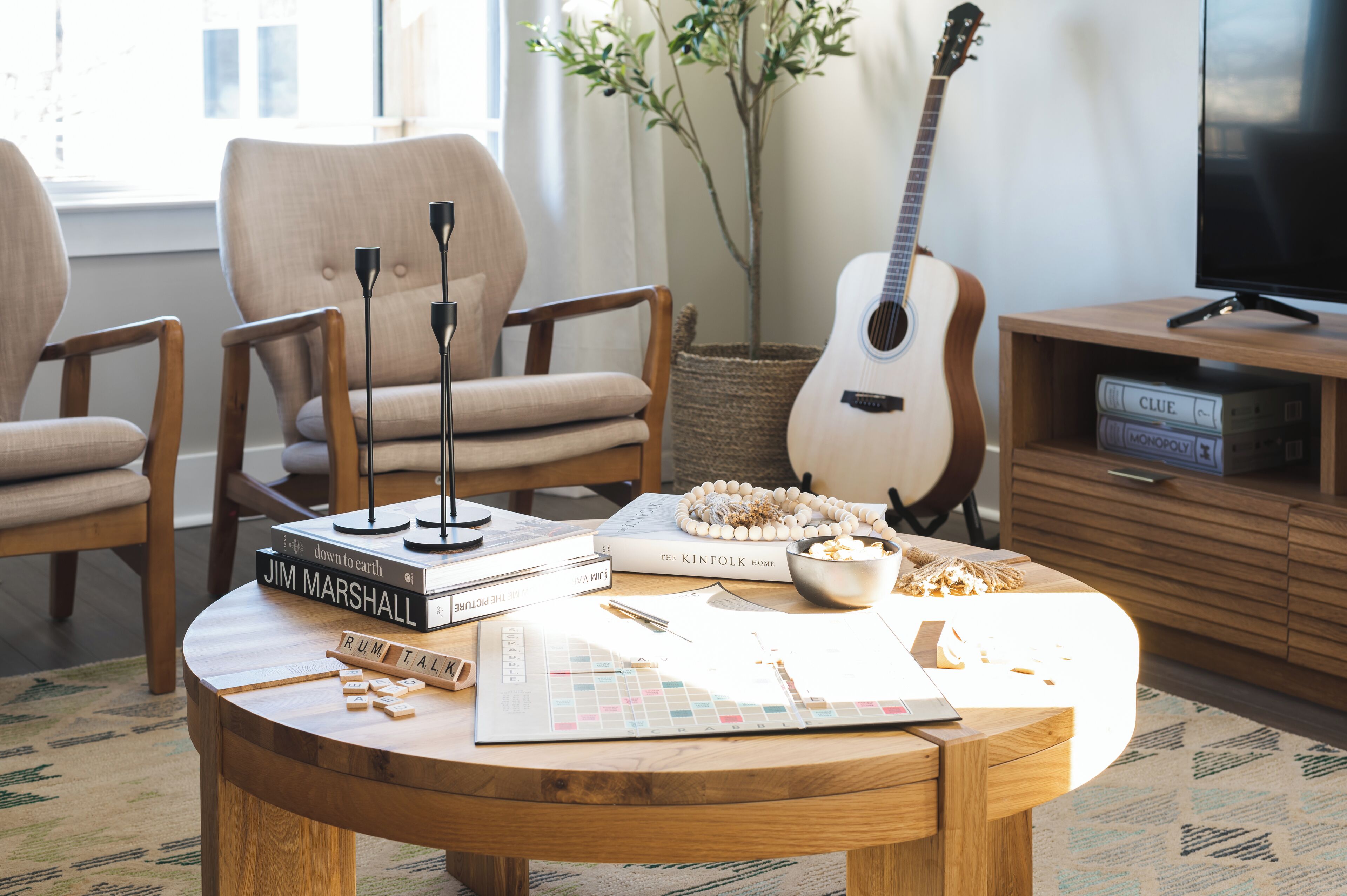 40-inch Smart TV with digital channels