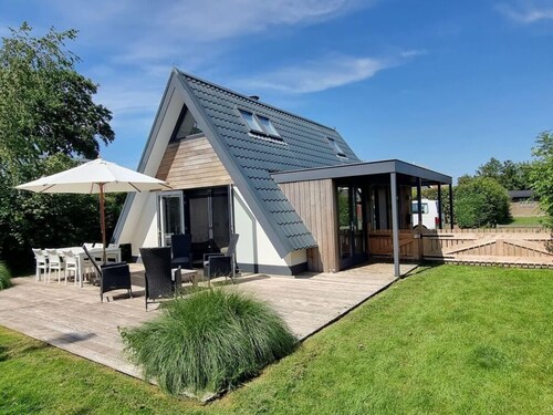 SP 3 Comfortable Holiday Residence