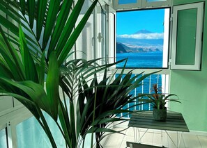 Interior - Home2Book Chic Oceanview Apartment, Mesa del Mar (Mesa del Mar)