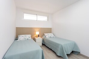 2 bedrooms, WiFi, bed sheets