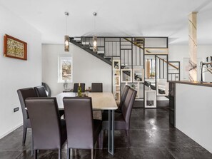 Villa | Dining - Arancin Comfortable Holiday Residence (Brtonigla)