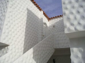 House | Exterior detail