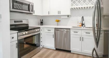 Brandyapple Retreat by Rather Be Properties