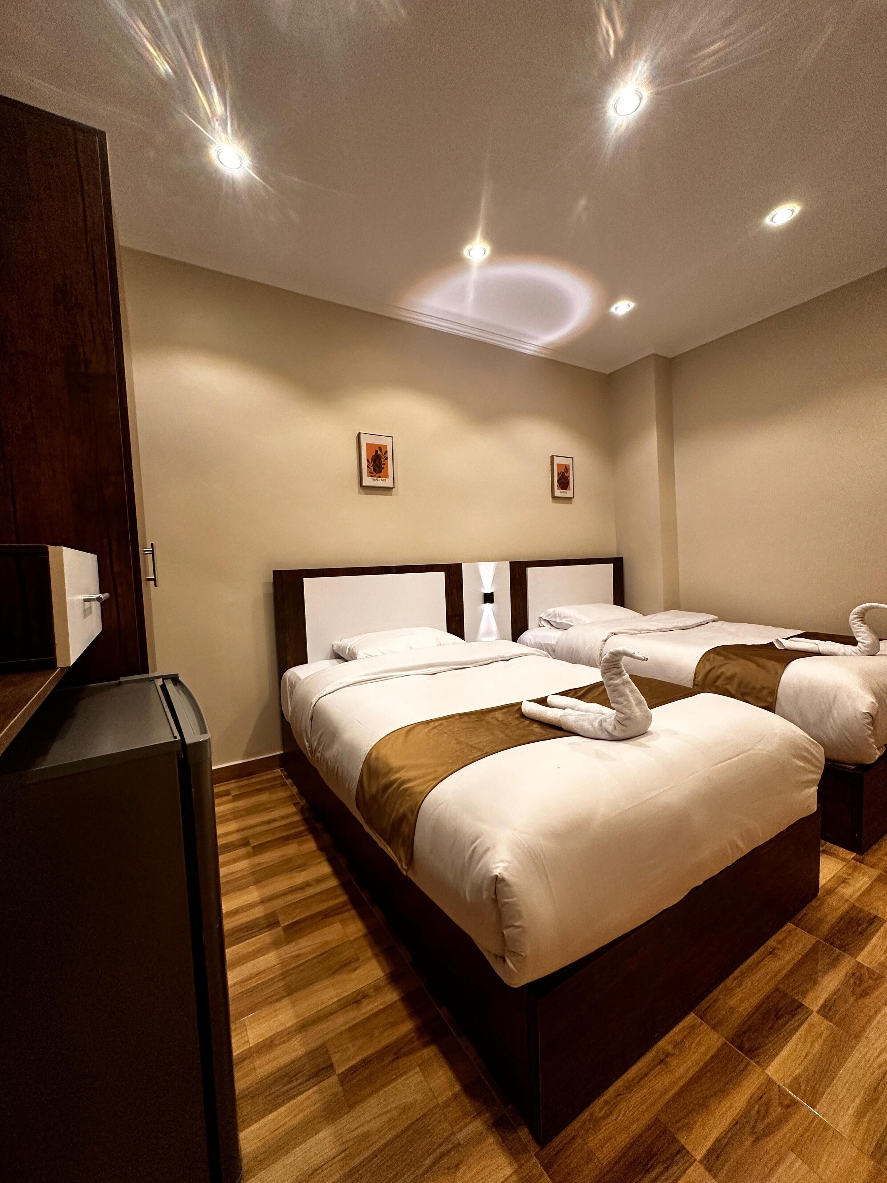 Photo - Pyramids On The Spot View