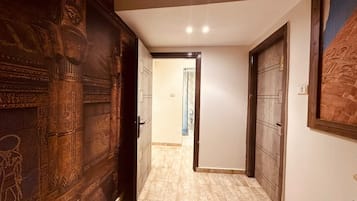 Suite estudio familiar | Ropa de cama de alta calidad y colchones con acolchado adicional