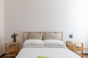 3 bedrooms, WiFi, bed sheets - iFlat | Brand New Bright and Comfortable Monti apt (Roma)