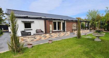 Villa Comfortable Holiday Residence