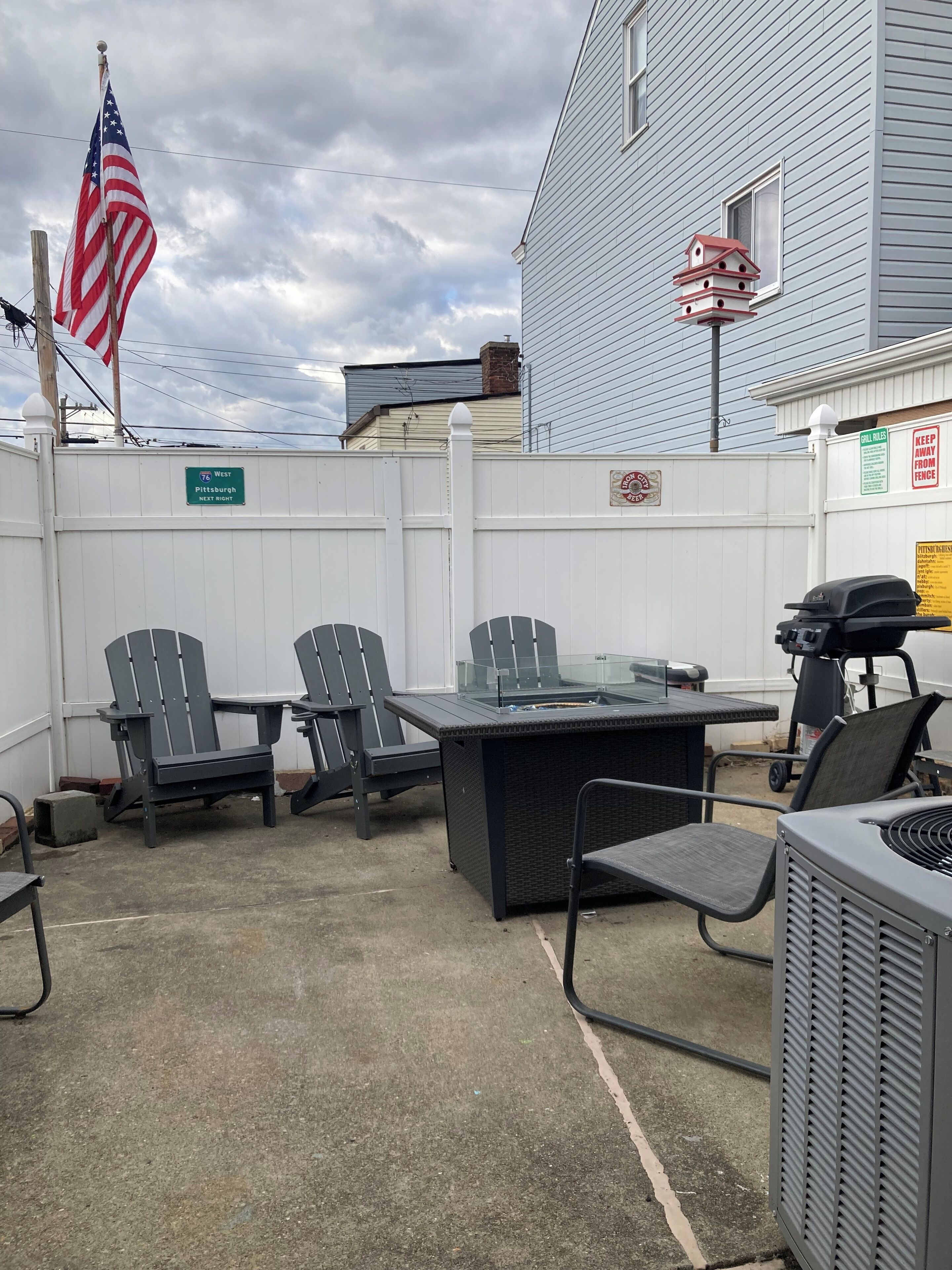 Ulkoruokailutilat