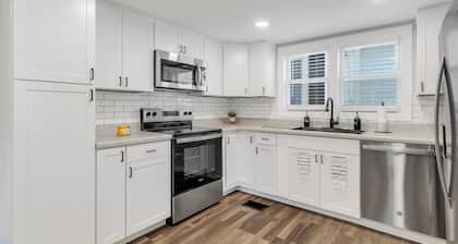 Charming 1-bedroom house in welcoming Big Stone Gap Virginia!