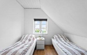 3 Schlafzimmer, Reisekinderbett, kostenloses WLAN
