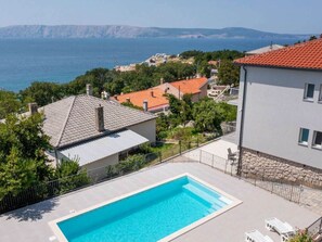 Villa | Pool | Outdoor pool - Opera Comfortable Holiday Residence (Novi Vinodolski)