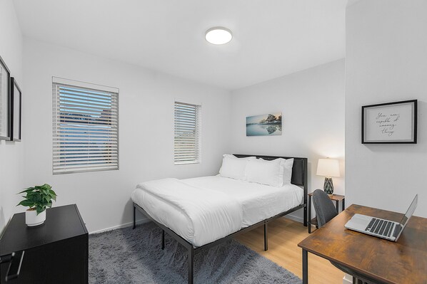 Apartemen Comfort | Setrika/meja setrika dan Wi-Fi gratis