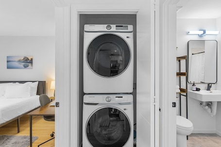 Apartamento Confort | Lavandería. The Cloudbreak Townhome