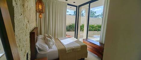 Hochwertige Bettwaren, Daunenbettdecken, Zimmersafe