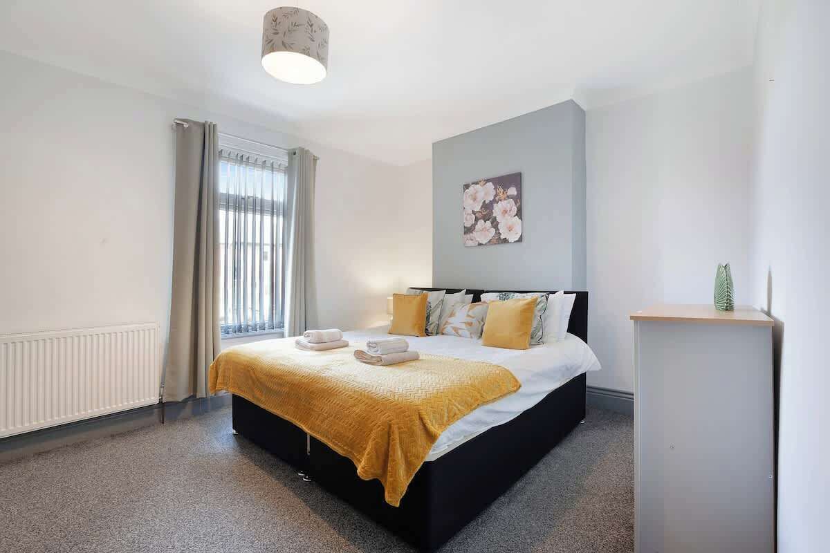 2 Schlafzimmer, Bügeleisen/Bügelbrett, WLAN, Bettwäsche