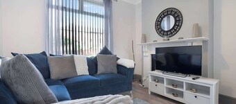 Family Friendly 2BR Close to Durham City