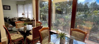 Aloha Junction Guesthouse Suites, stay and explore Kilauea Volcano Hawaii