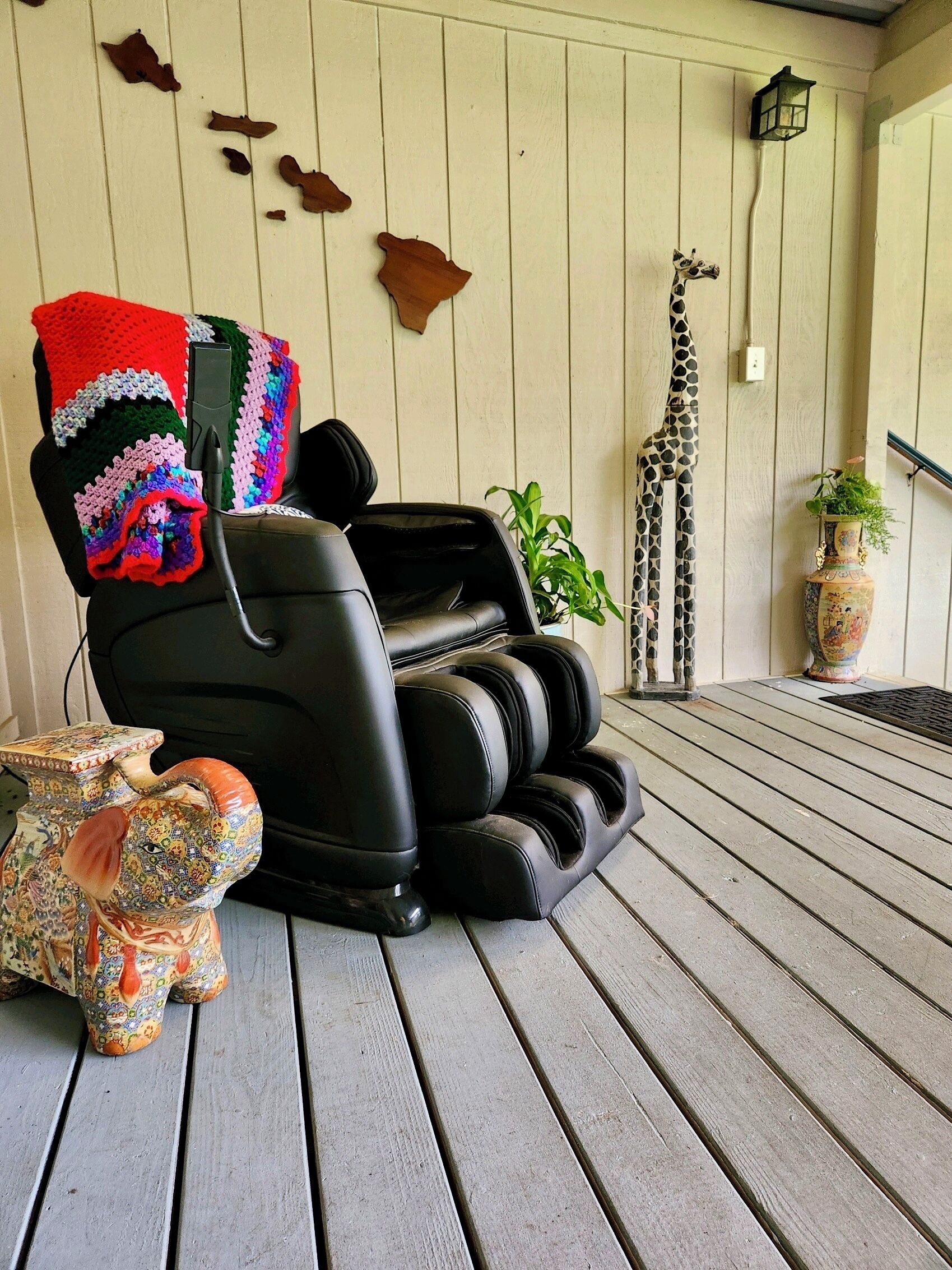 الم نشأة من الداخل