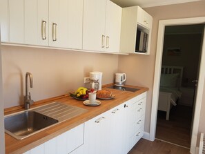 Unclassified image, 4 of 17, button - Haus Wellenrauschen - The vacation home "Wellenrauschen" the perfect place for peace and quiet (Zingst)