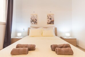 3 Schlafzimmer, Bügeleisen/Bügelbrett, WLAN, Bettwäsche