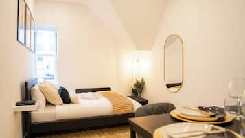 1 bedroom, WiFi, bed sheets