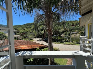 Unclassified image, 5 of 258, button - Quinta da Margem (Florianópolis)